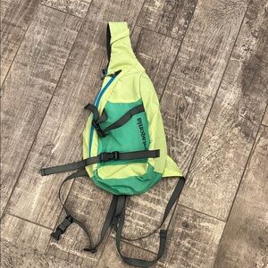 Patagonia Atom Shoulder Body Bag